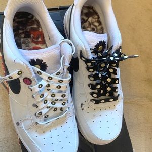 GDRAGON X NIKE PARANOISE